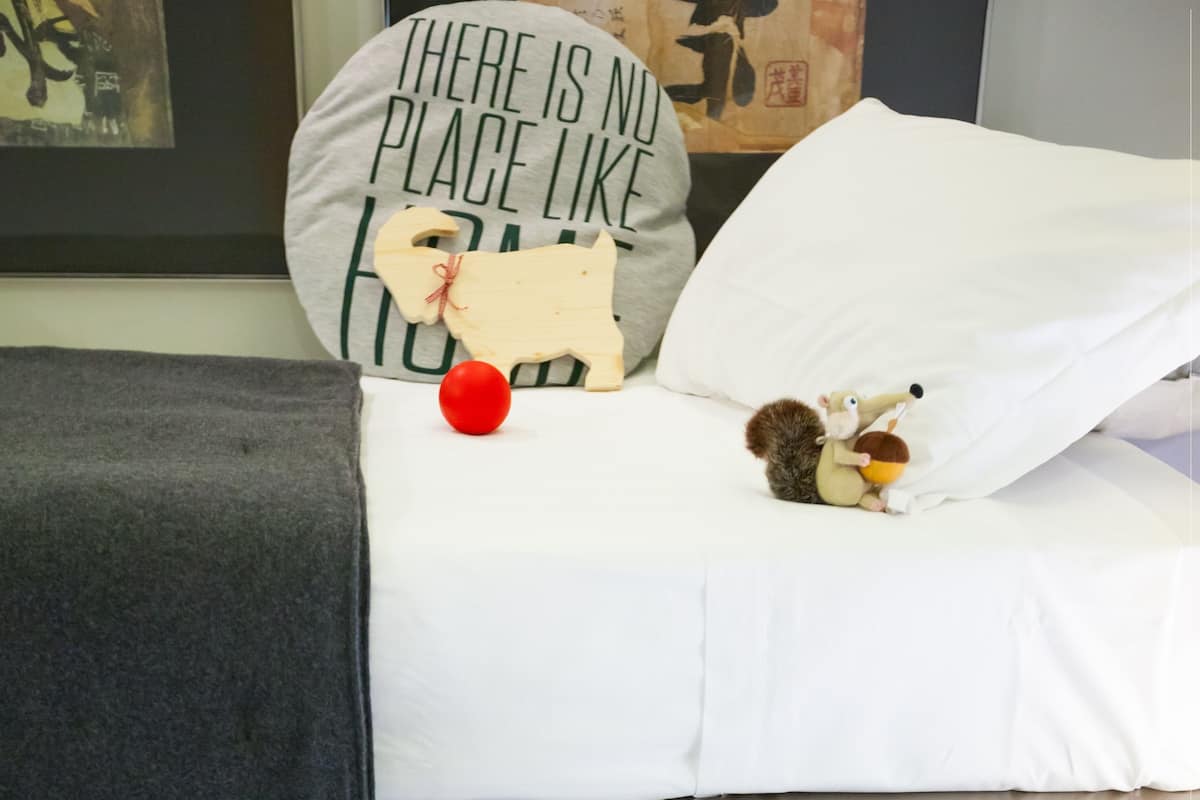 Premium Room, 1 King Bed with Sofa bed