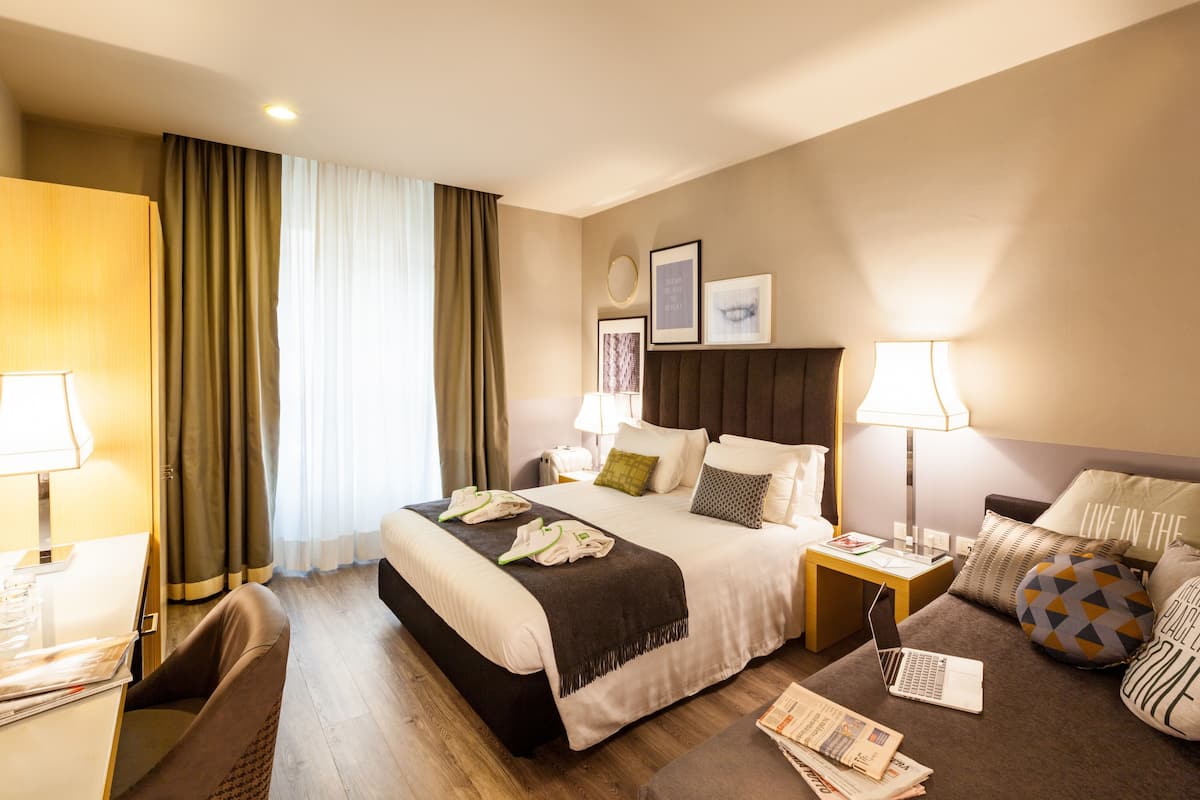 Premium Room