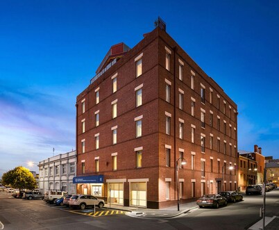 Hobart Waterfront Apartments