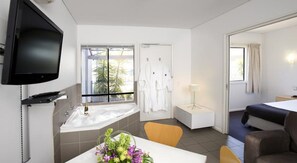 Appartement, 1 chambre | Salle de bain