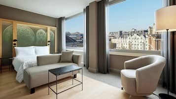 Superior Room, 1 Queen Bed, City View