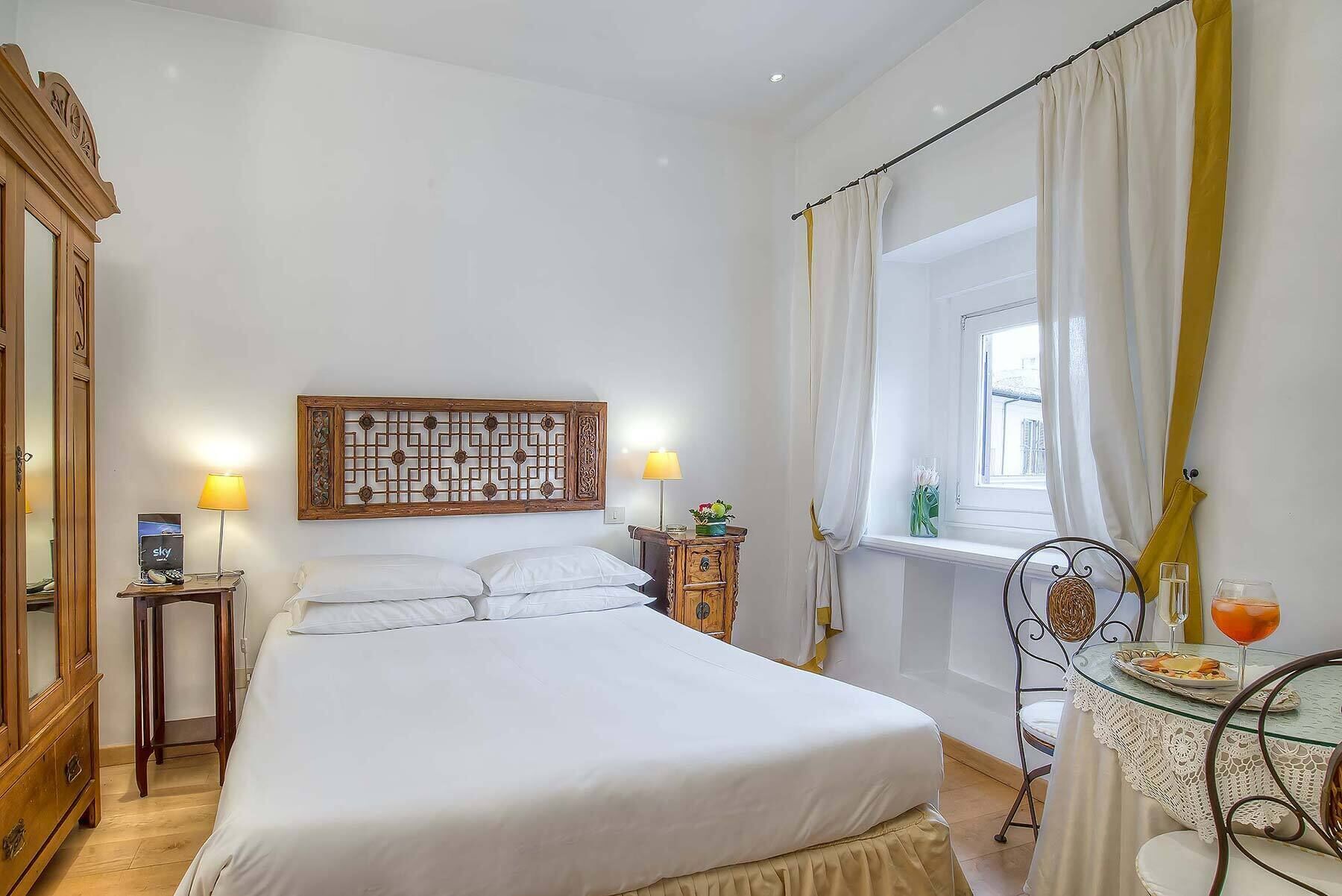 Double Room (Trevi Fountain View) | Memory foam beds, in-room safe, individually decorated, free WiFi