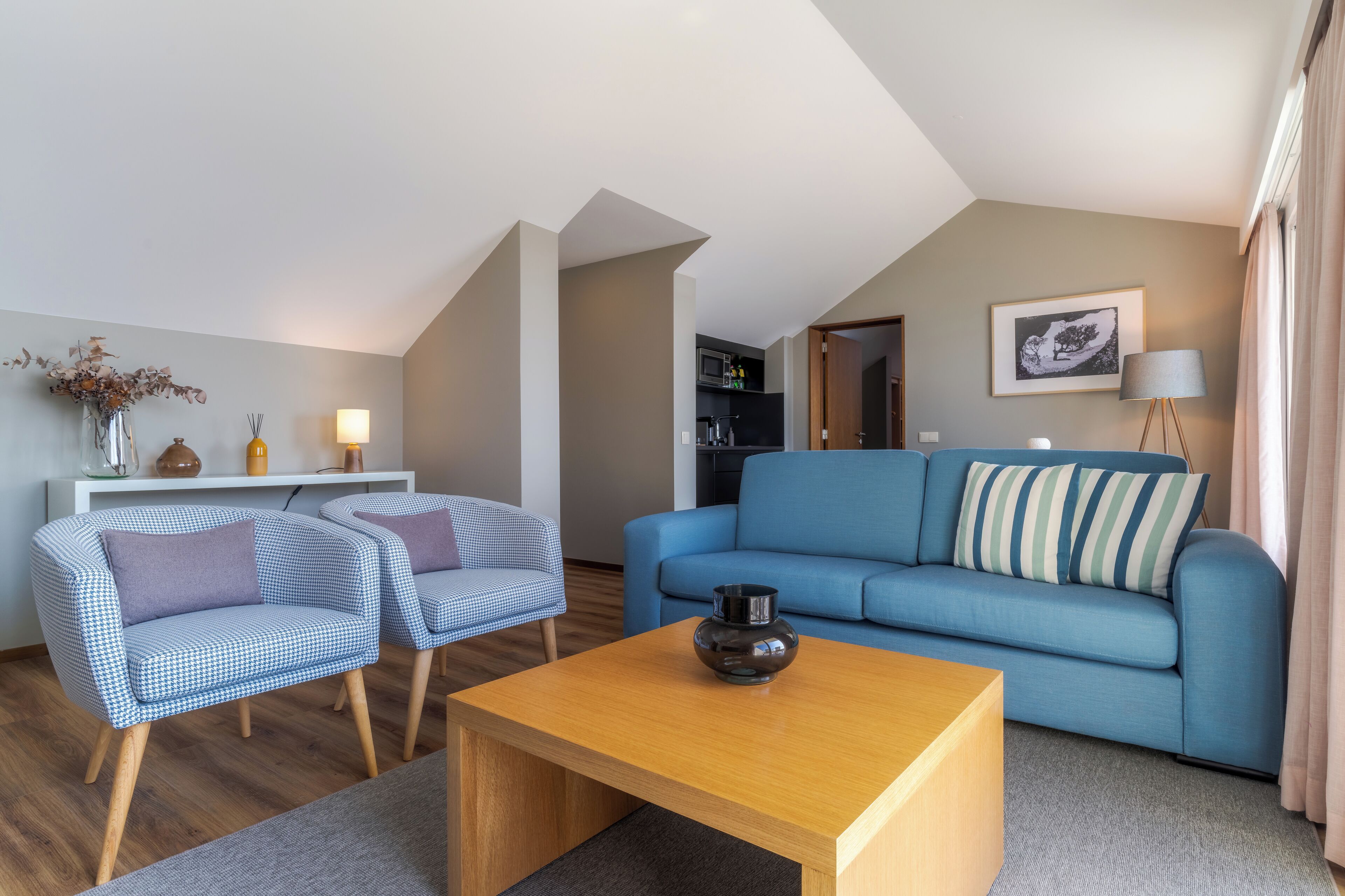 master suite (2 bedrooms)  | living area | smart tv