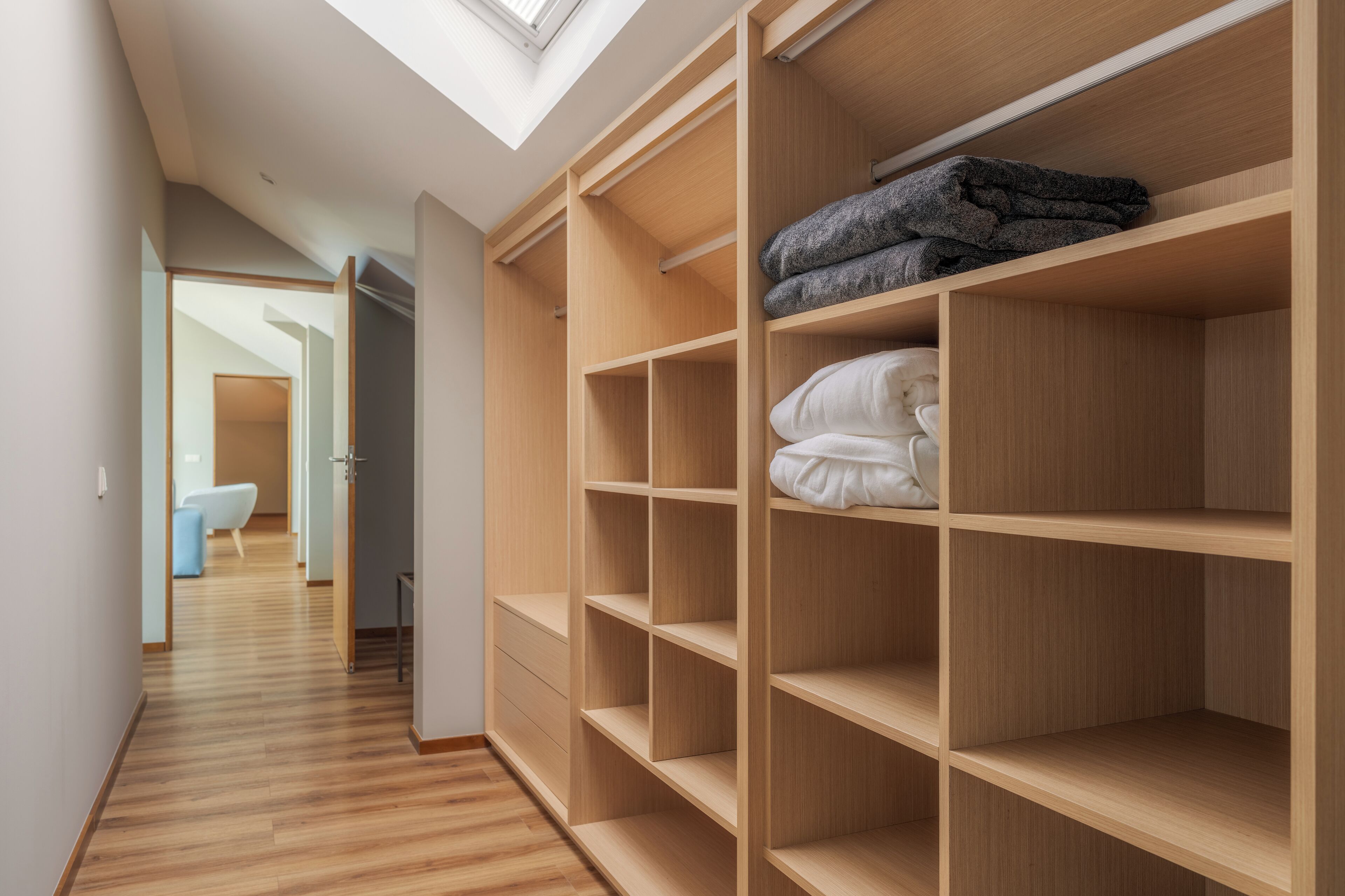 master suite (2 bedrooms)  | 1 bedroom, hypo-allergenic bedding, pillow-top beds, minibar