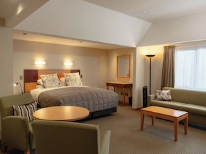 Superior Suite | In-room safe, iron/ironing board, free WiFi, bed sheets
