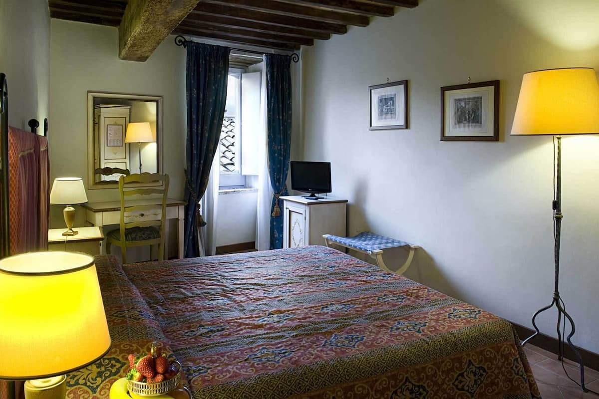 Superior Triple Room | Premium bedding, minibar, in-room safe, desk