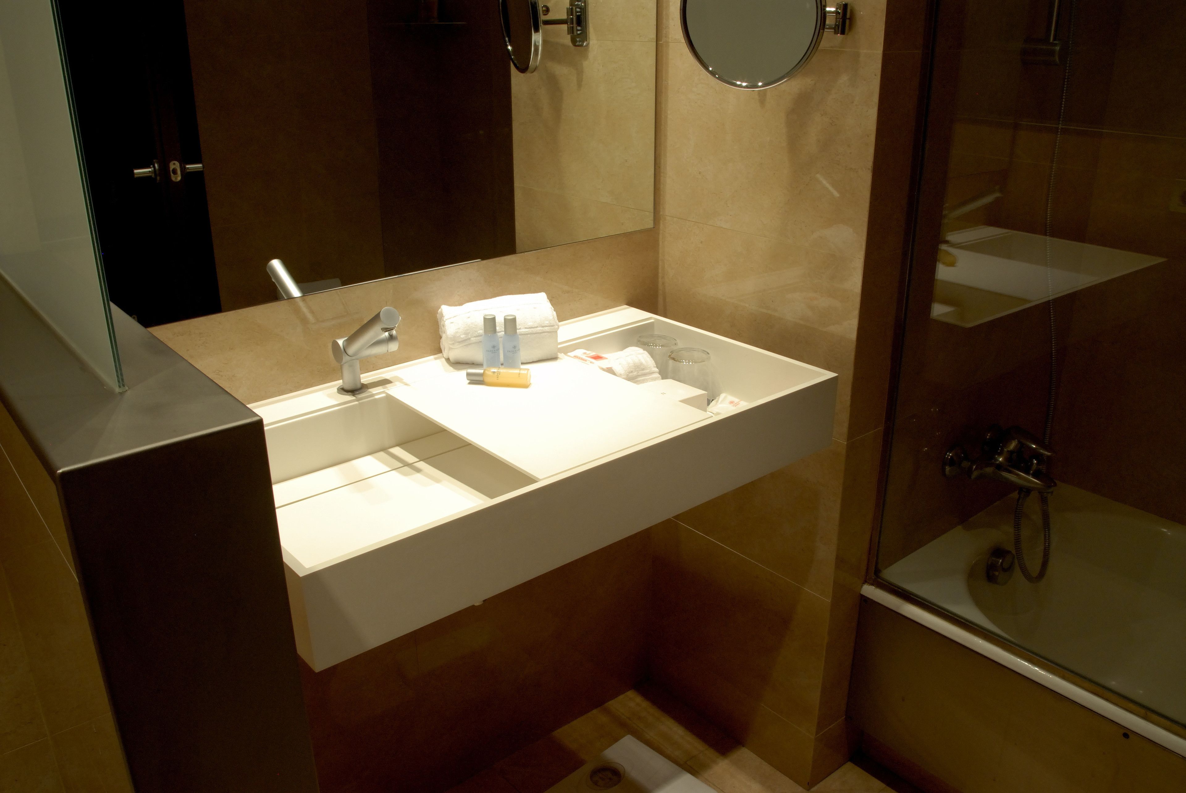 shower, eco-friendly toiletries, hair dryer, bidet