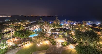Atlantis Hotel
