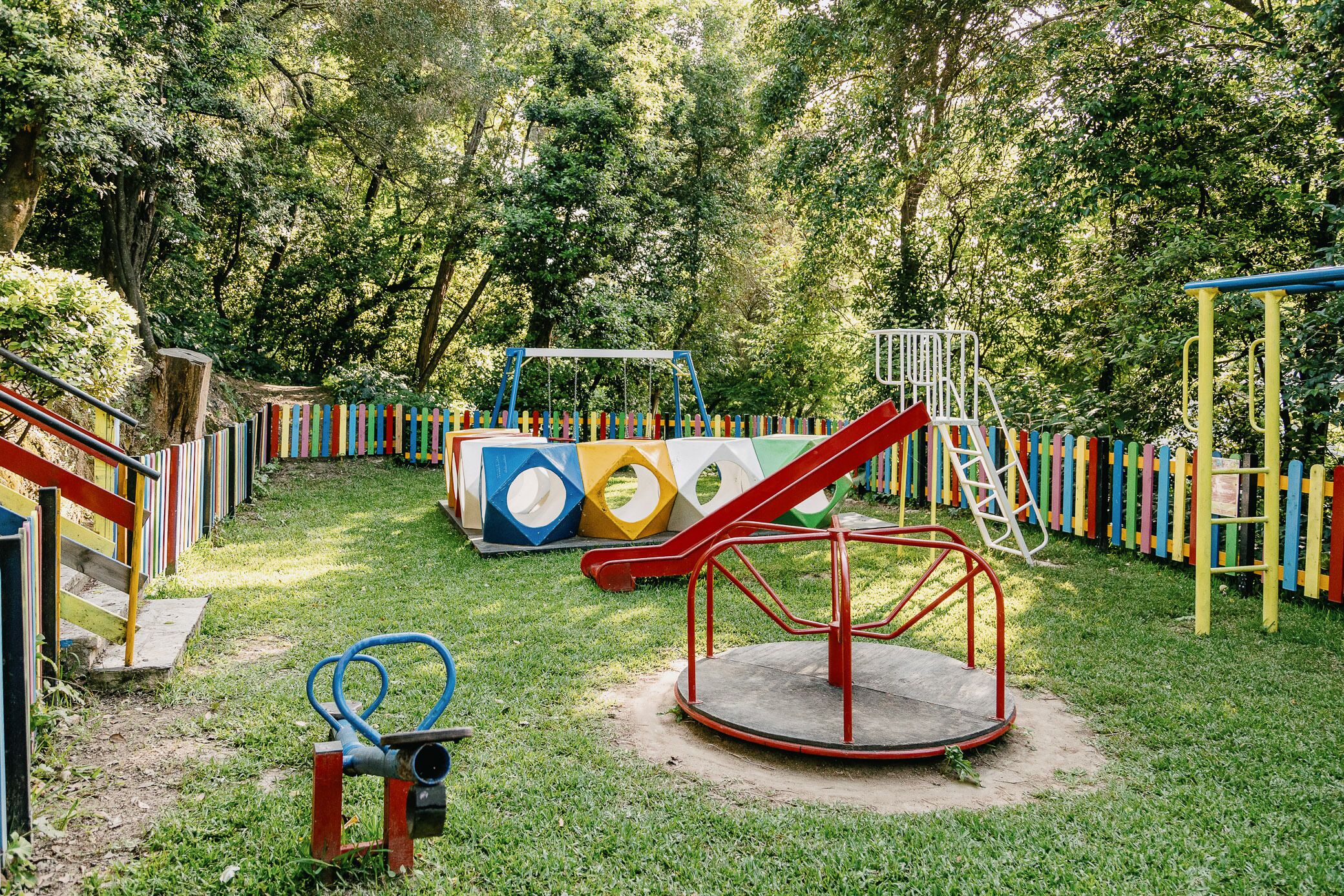 children’s play area – outdoor