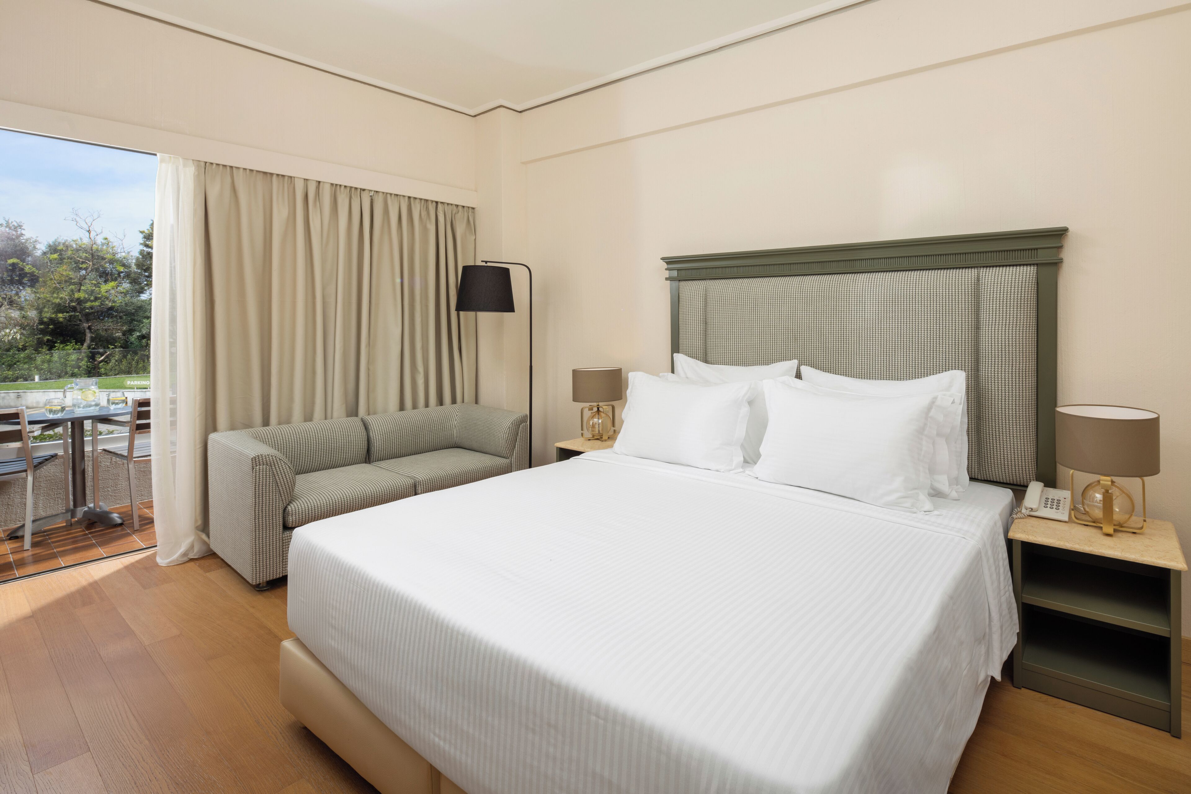 Double Garden View | 客房內保險箱、遮光布/窗簾、熨斗/熨衣板、免費搖籃/嬰兒床