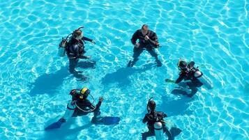 Surfing/boogieboarding