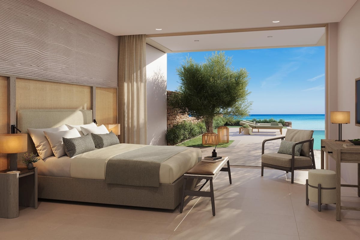 1 bedroom, premium bedding, minibar, in-room safe