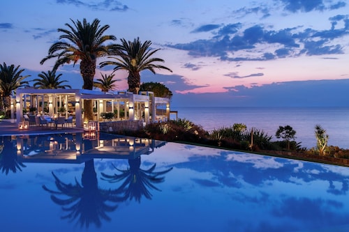 Sani Club