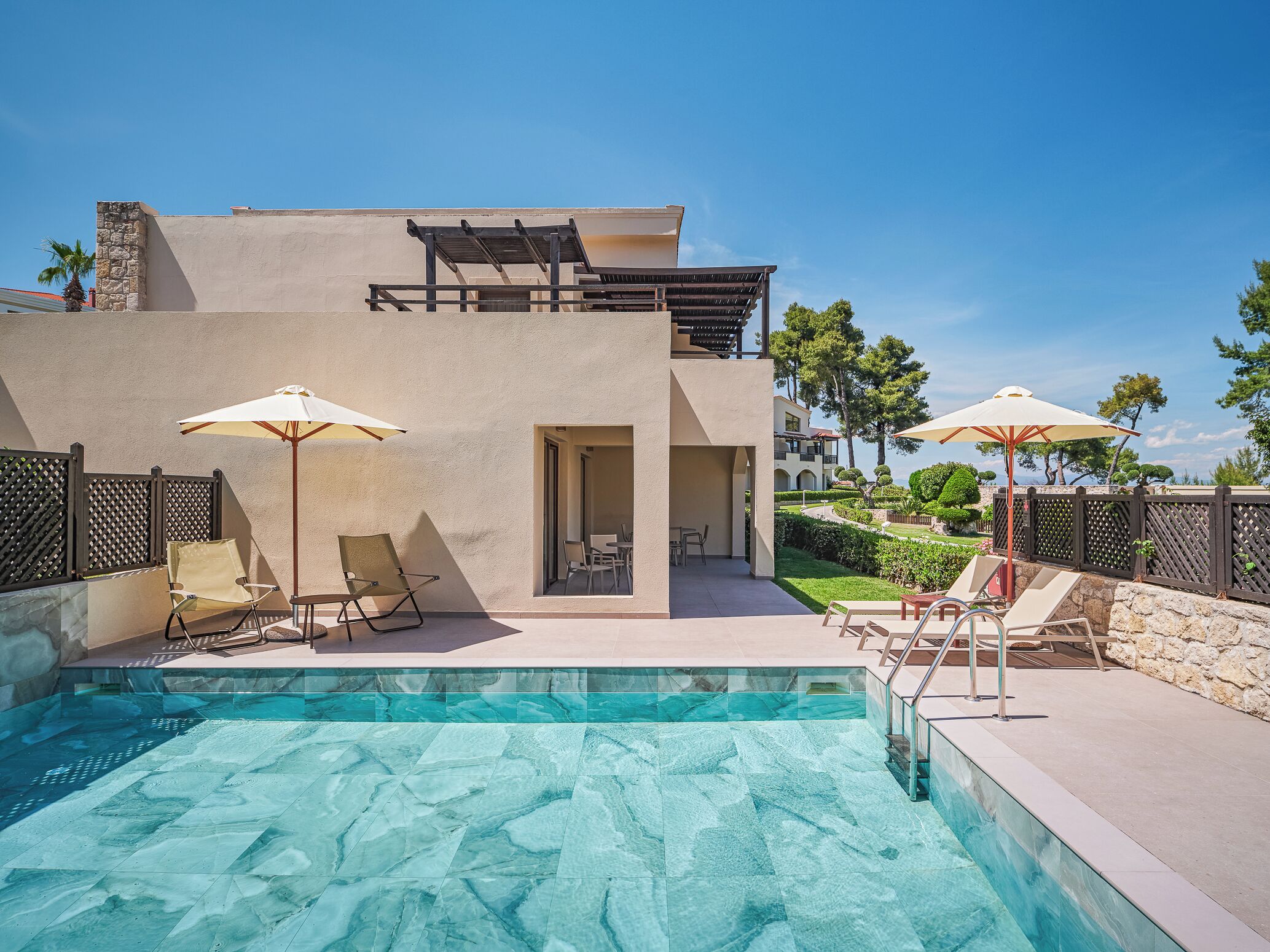Comfort Suite, Private Pool | Private pool