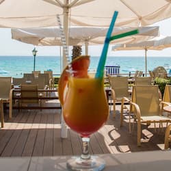 5 bars/lounges, 3 poolside bars, beach bar