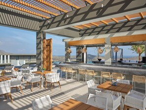 4 bars/lounges, lobby lounge - Domes Aulus Elounda Resort, Curio Collection by Hilton (Agios Nikolaos)