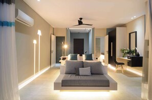 1 bedroom, premium bedding, in-room safe, free WiFi