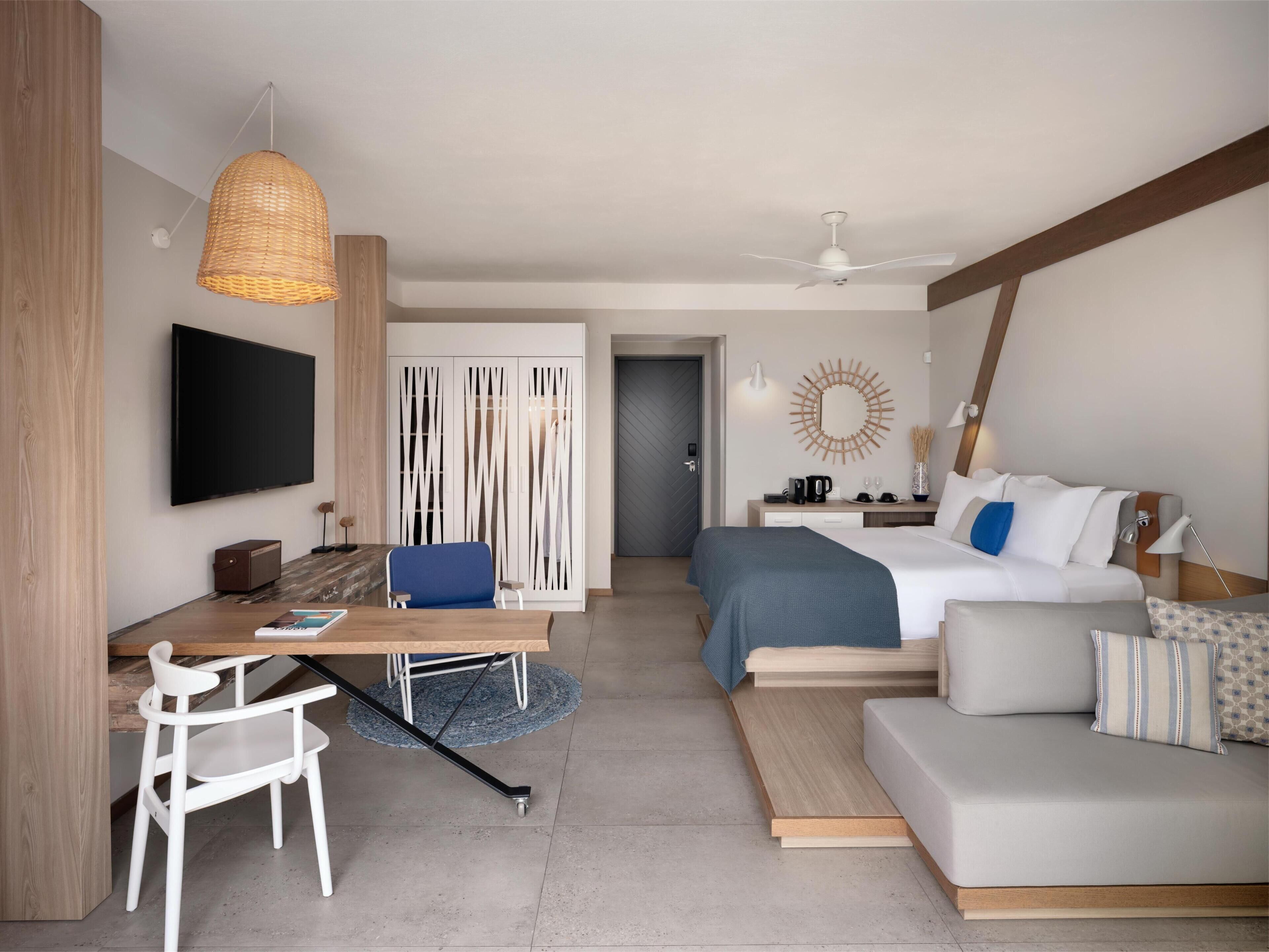 أغطية فراش متميزة وخزنة داخل الغرفة وواي فاي مجانًا وملاءات أسرّة