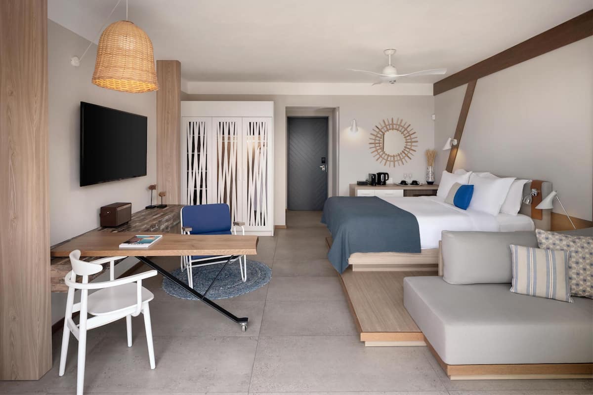 Hochwertige Bettwaren, Zimmersafe, kostenloses WLAN, Bettwäsche