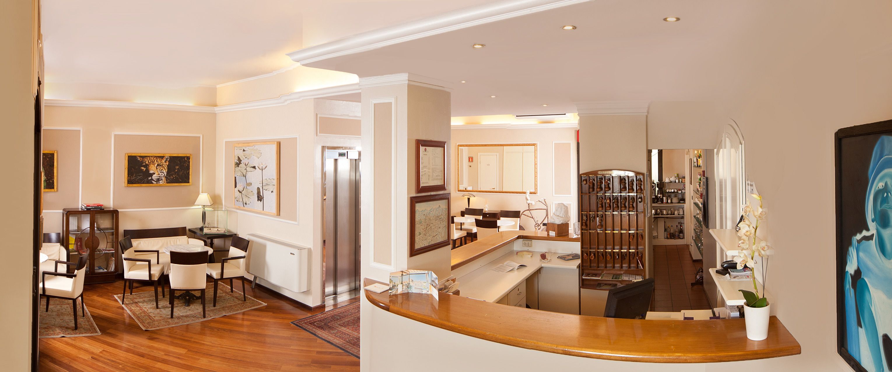 Foto - Touring Hotel