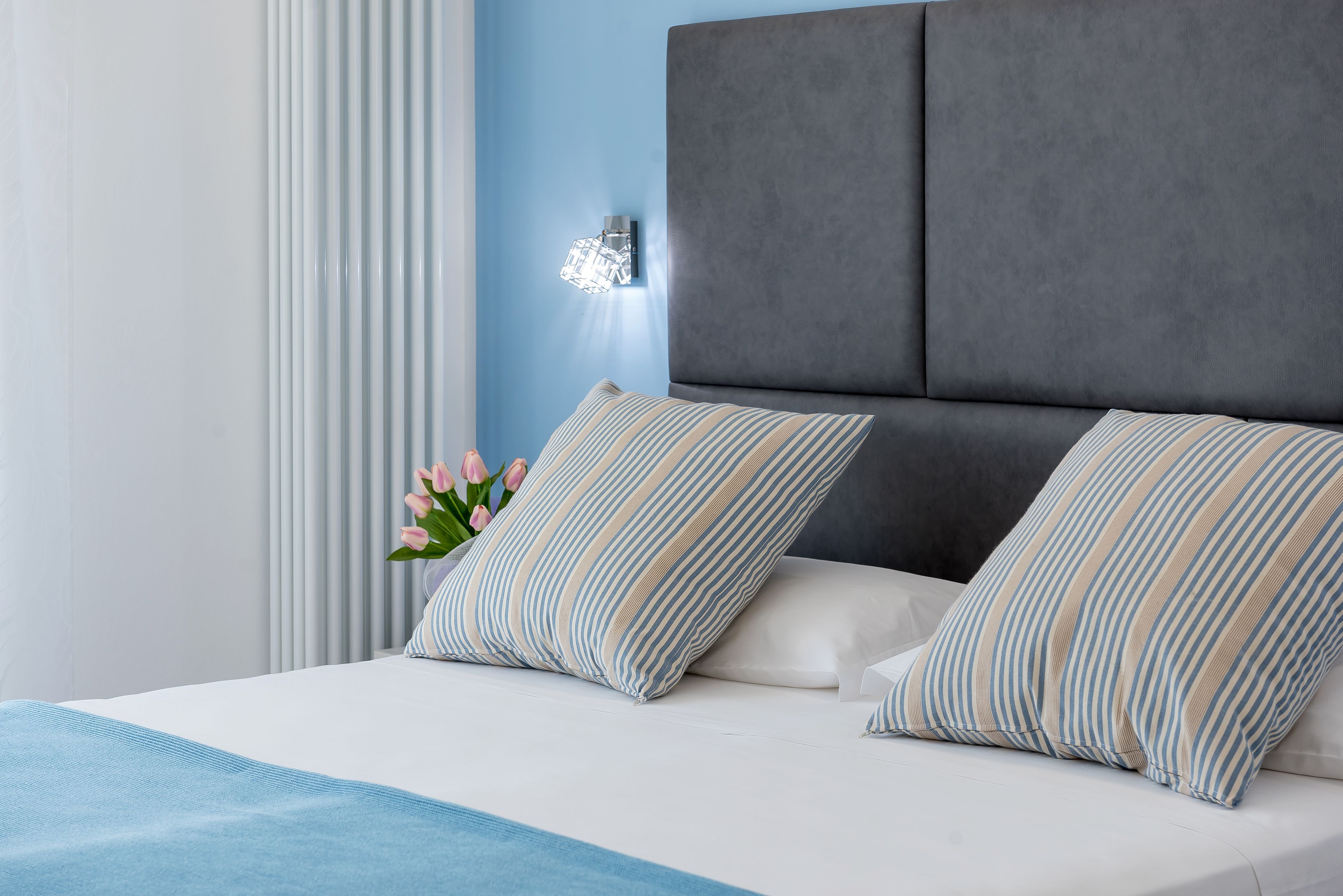 1 bedroom, in-room safe, desk, laptop workspace