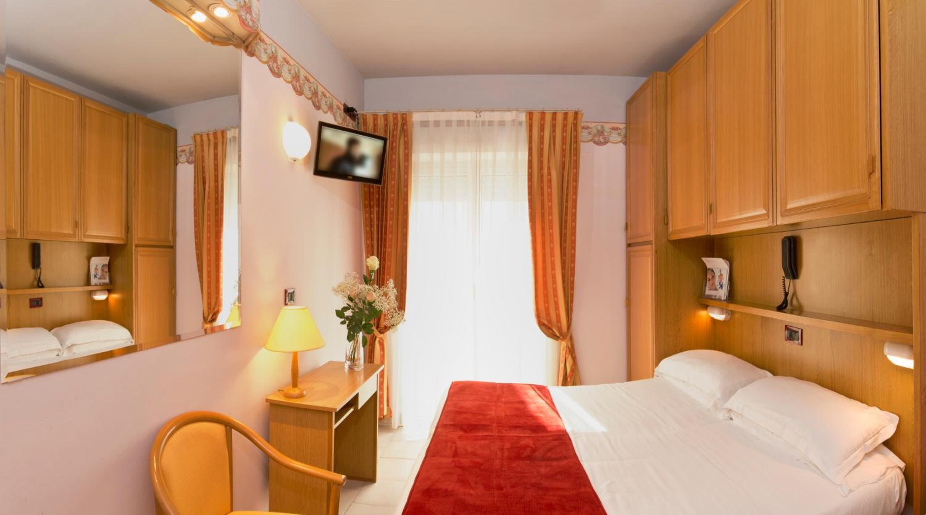 Photo - Hotel Kennedy