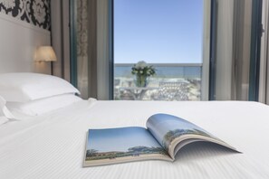 Chambre supérieure double ou avec lits jumeaux, vue sur la mer | Vue de la chambre