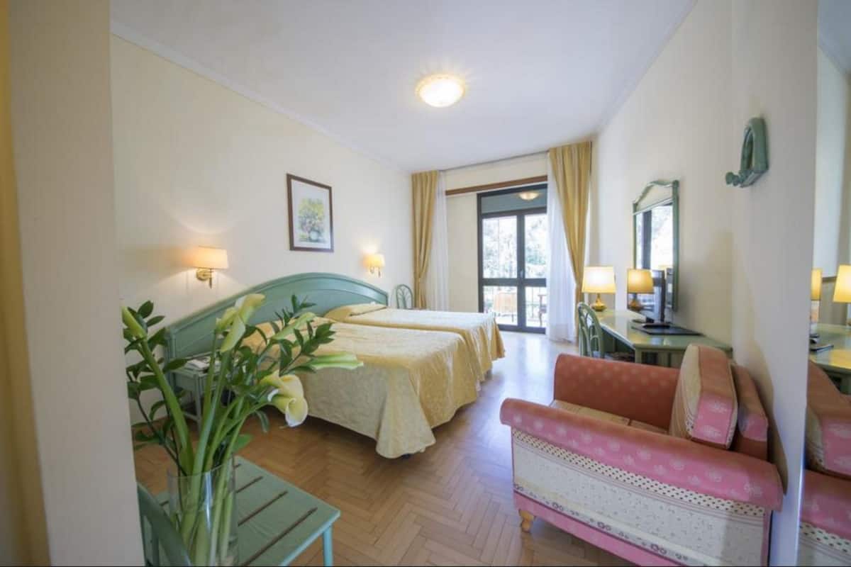 Superior Double Room | Premium bedding, Select Comfort beds, in-room safe