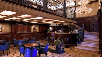 Bar (en la propiedad)