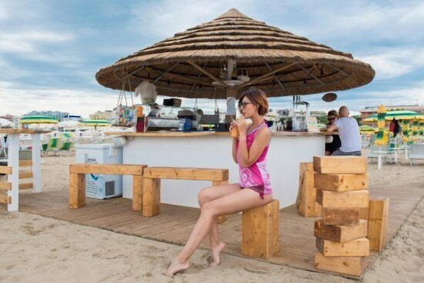 Bar (in der Unterkunft)