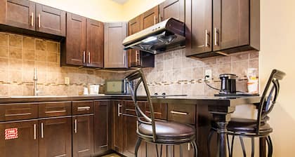 Quality Inn & Suites Glenmont - Albany South