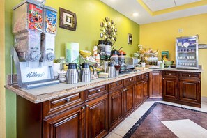 Petit déjeuner continental compris