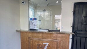 接待櫃台
