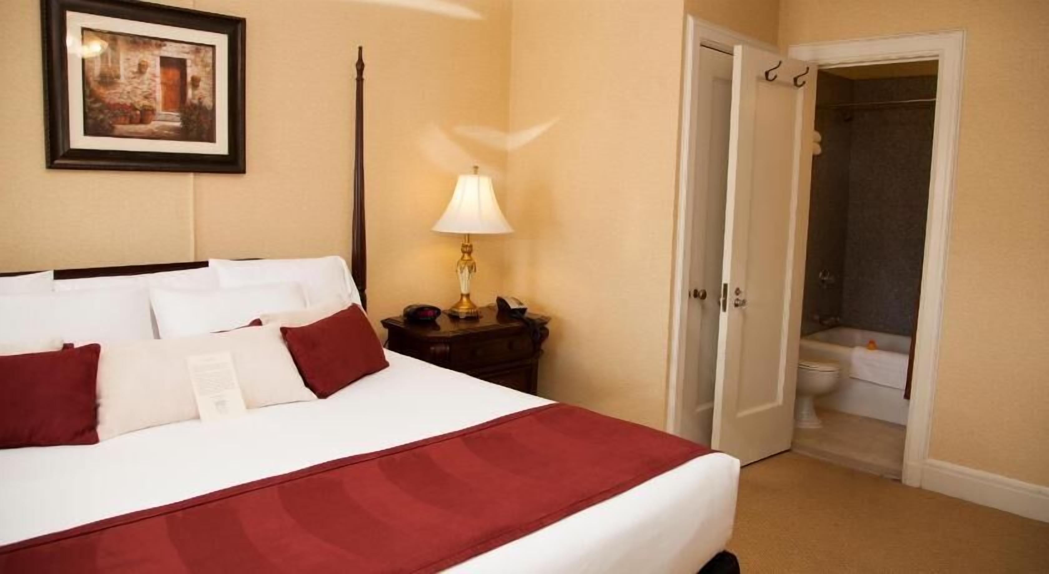 In-room safe, individually decorated, individually furnished