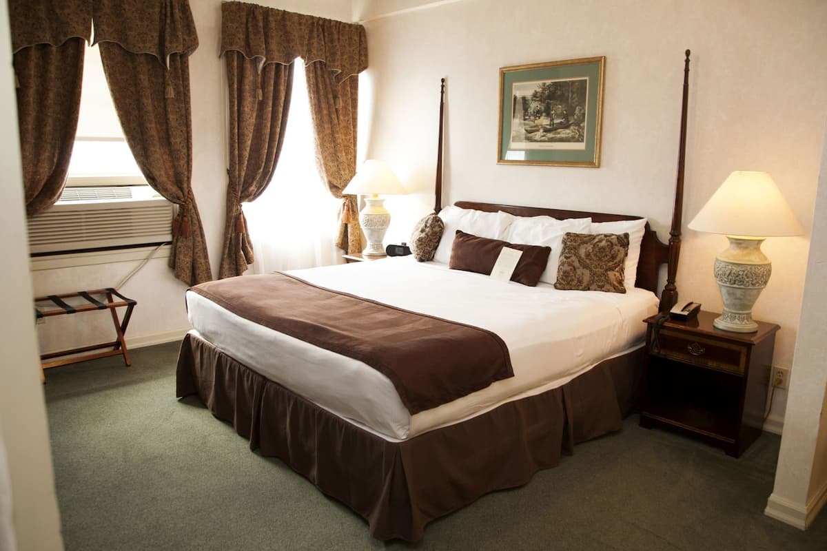 In-room safe, individually decorated, individually furnished