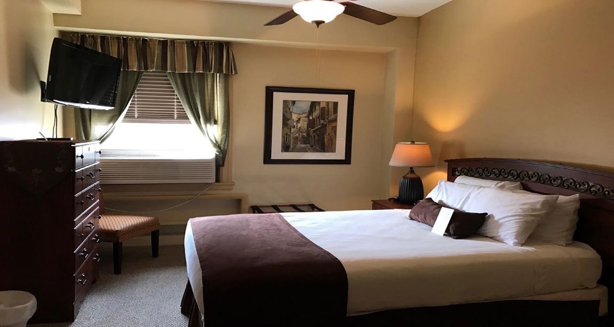 In-room safe, individually decorated, individually furnished