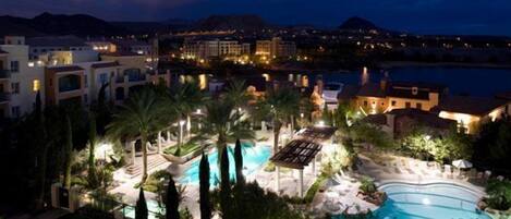 منظر من الجو على ارتفاع عالٍ