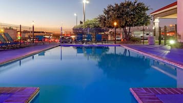 Piscina a l'aire lliure