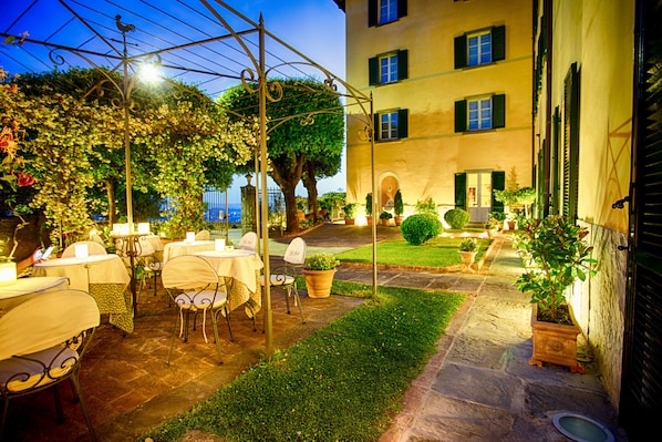 Courtyard