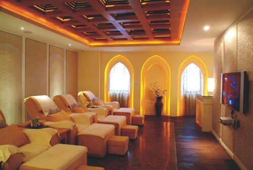 Youngor Central International Hotel