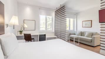 Down comforters, minibar, in-room safe, desk