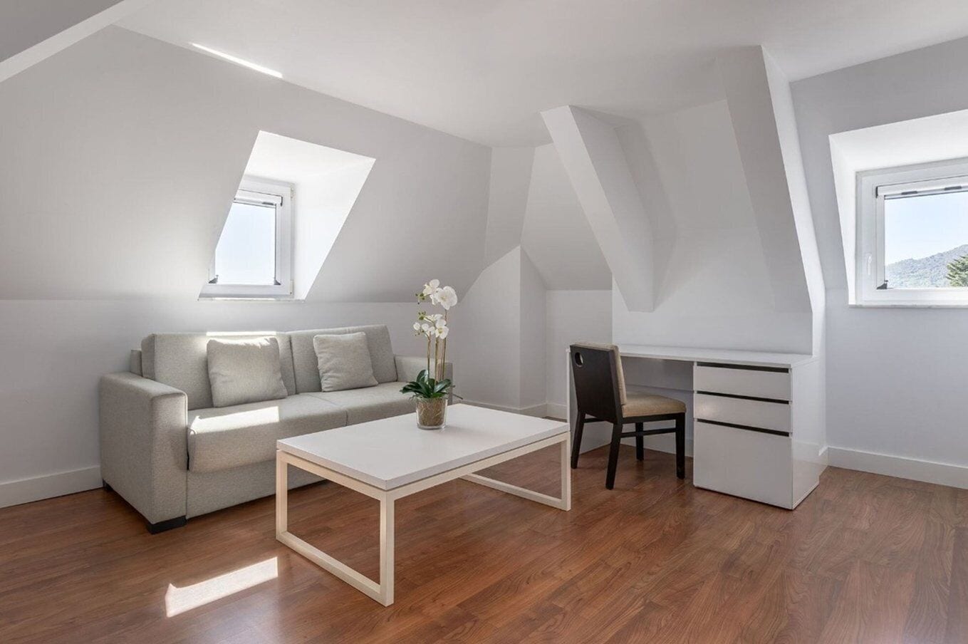 down duvets, minibar, in-room safe, desk