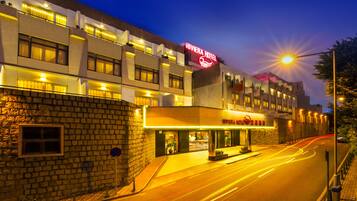 ์๋ฐ ์์ค ์ ๋ฉด - ์ ๋
/๋ฐค