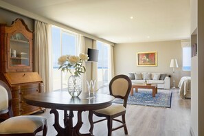 In-room safe, free WiFi, bed sheets - Mon Repos Palace - Adults Only (Corfu)