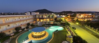 Bayside Hotel Katsaras