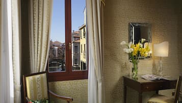 Deluxe Double Room, Canal View | View from room