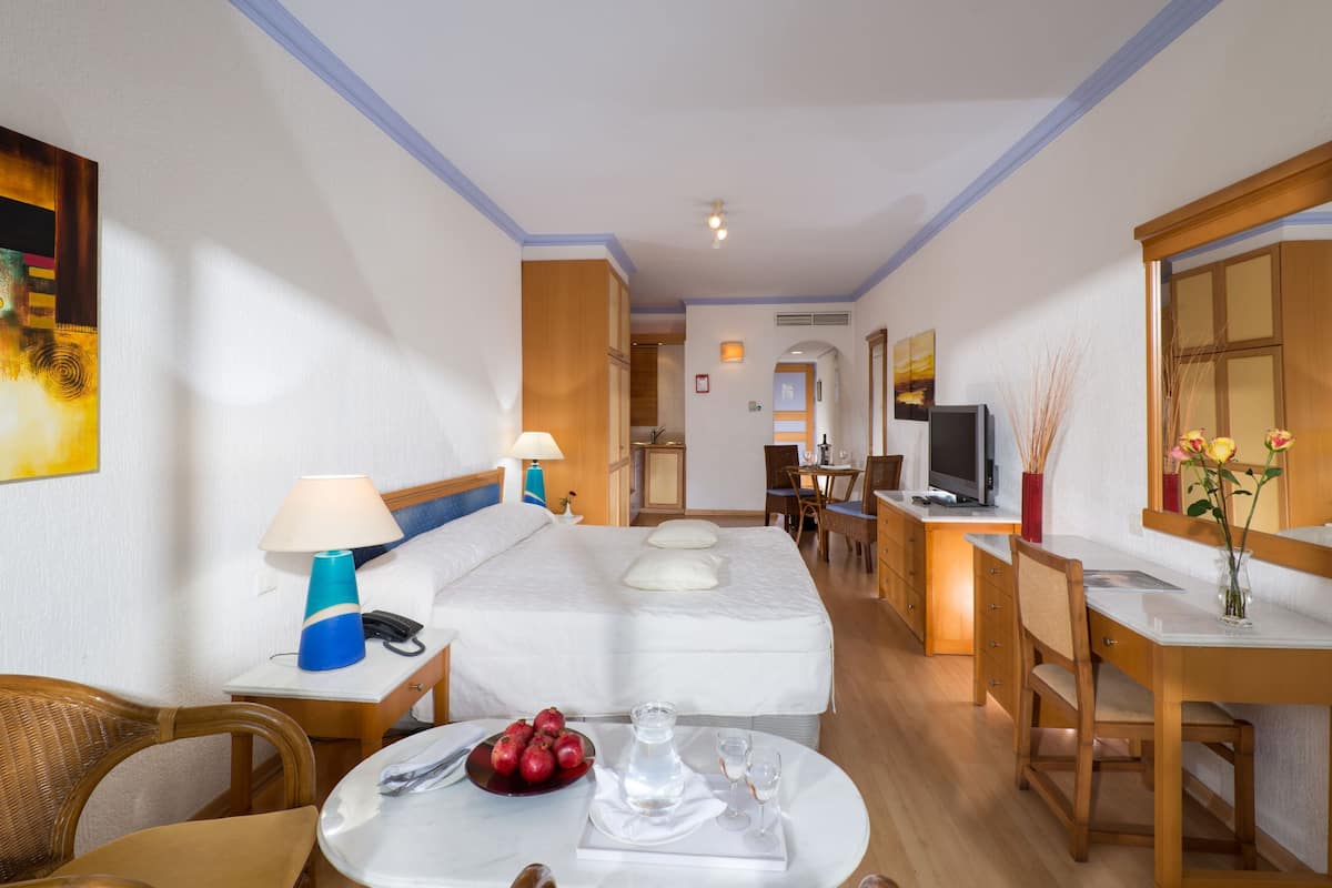 Appartement, 1 chambre | 1 chambre, bureau, chambres insonorisées, lits bébé (gratuits)