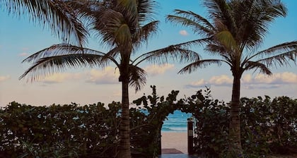 The Sea Lord Hotel & Suites (Adults Only)