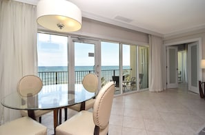 Grand Suite, 1 King Bed with Sofa bed, Ocean View, Beachfront