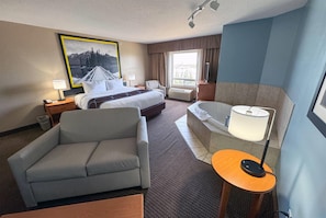 Suite, 1 King Bed, Non Smoking, Jetted Tub | Desk, iron/ironing board, free cribs/infant beds, free WiFi